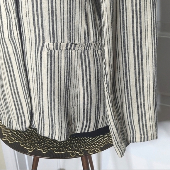 Sanctuary Linen Blend Gray Cream Striped Lightweight Blazer w Pockets M - Picture 7 of 12